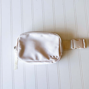 On the Move Bum Bag in Cream - Sugar & Spice Apparel Boutique