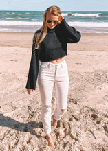 Can't Be Tamed Distressed Jeans - Sugar & Spice Apparel Boutique